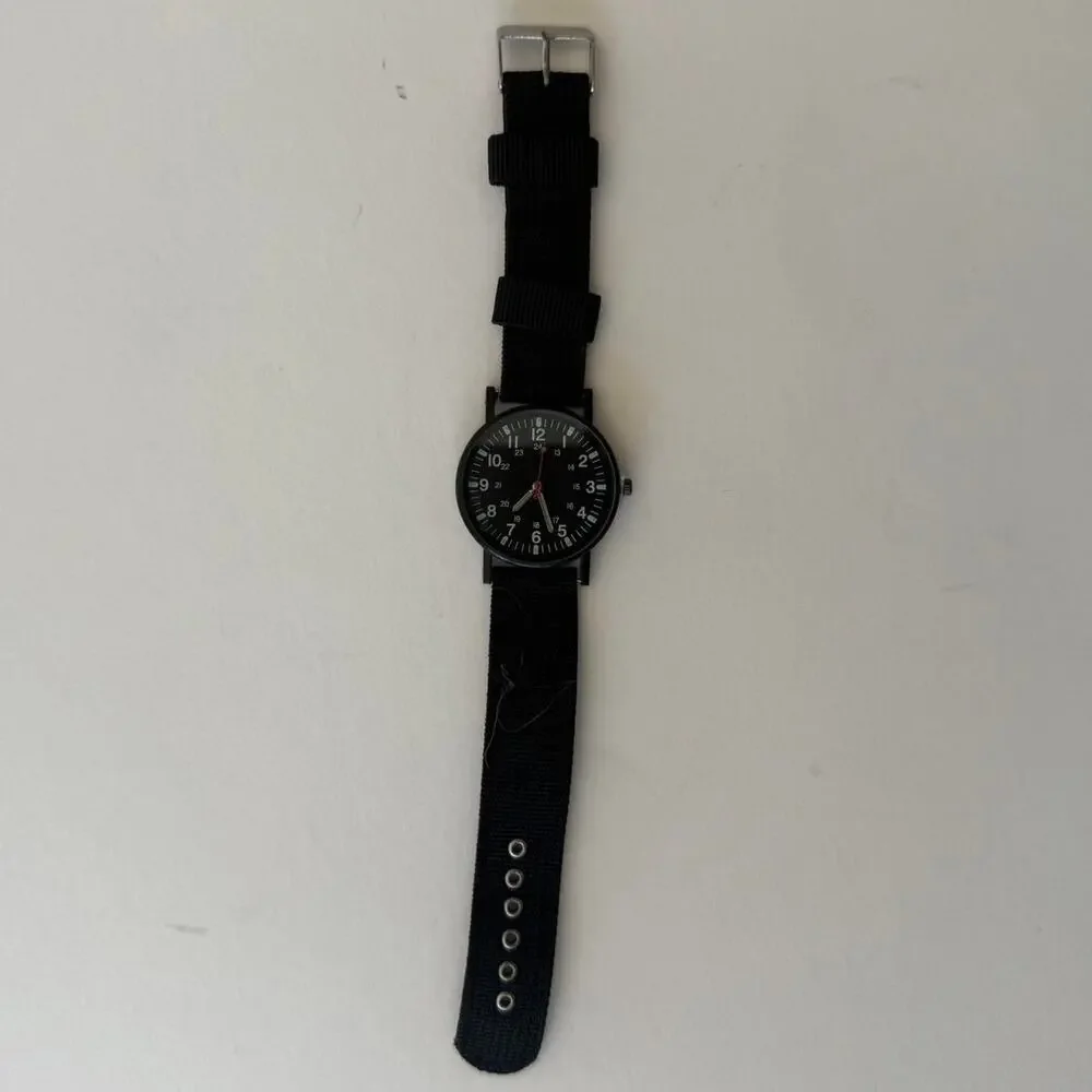 Black Analog Watch Unisex Minimalist Streetwear Style Quartz New